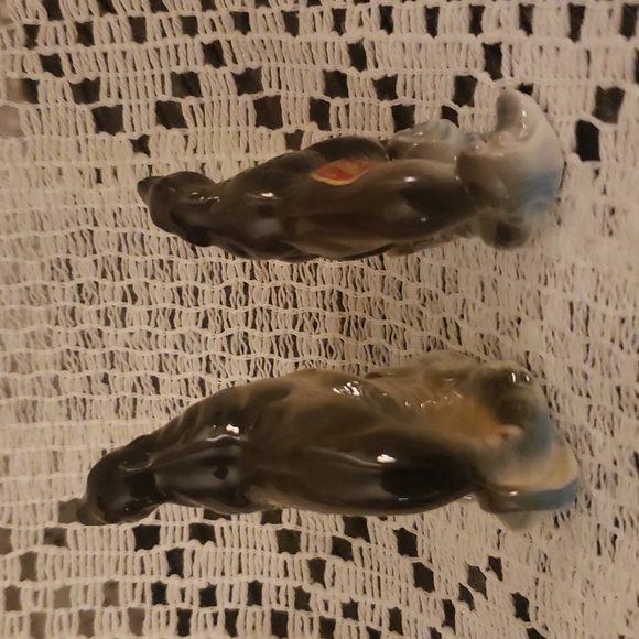 Miniature Seals | Pair of Bone China Figurines | Made in Japan - Picture 4 of 6